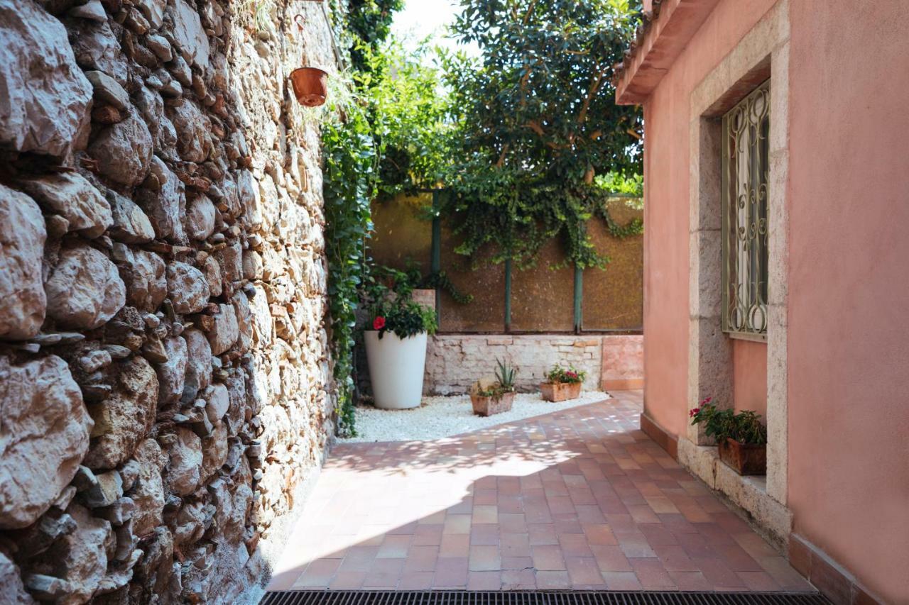 Le Moresche Taura & Mina Taormina Exteriör bild